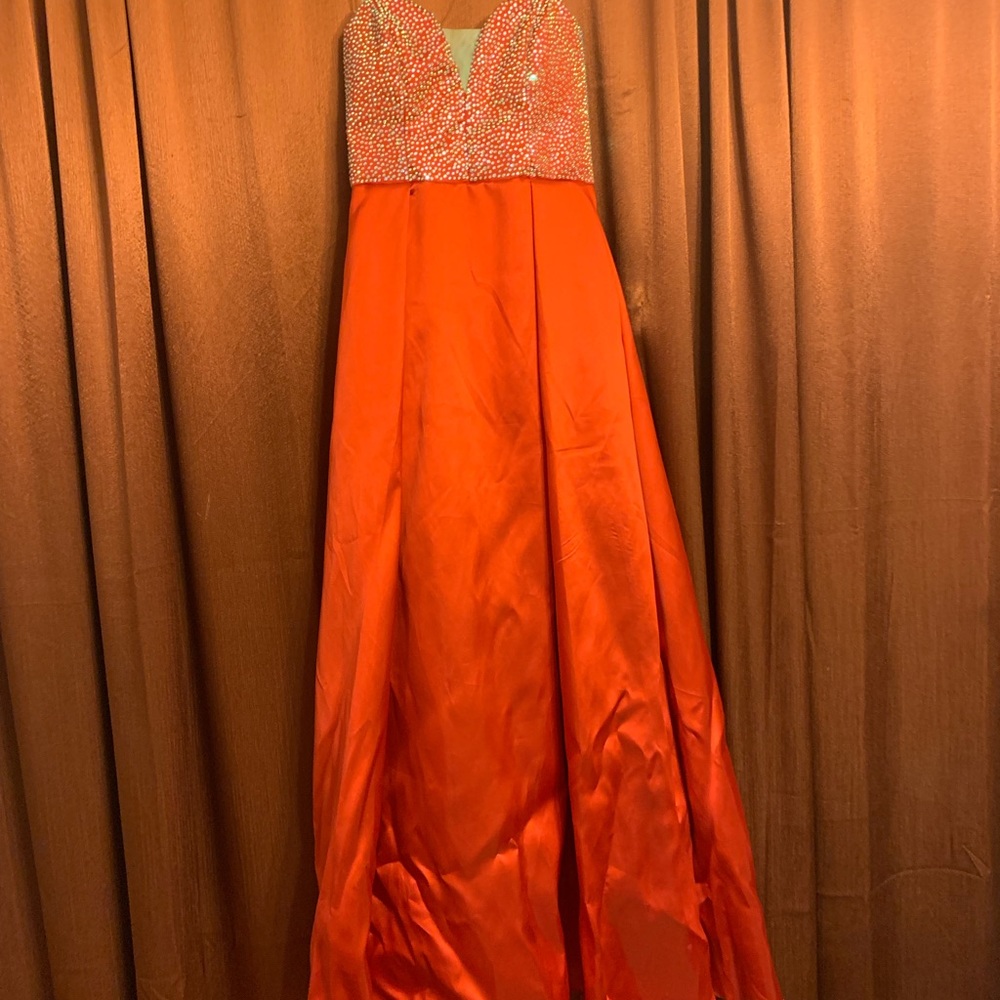 Prom dress
